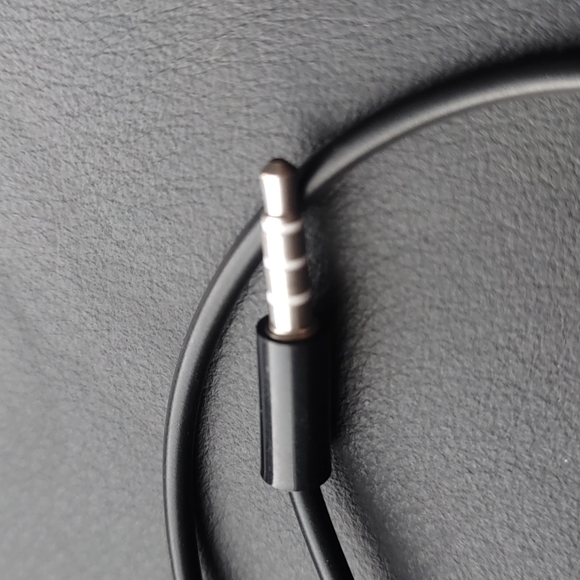 Retro Telephone for Cellphone - Picture 3 of 3